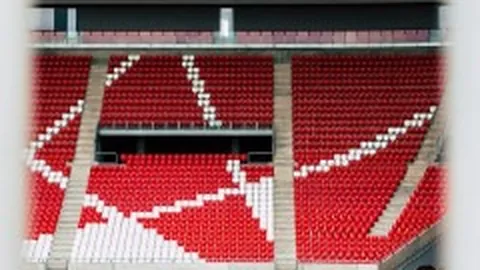 拜仁逆转龙氏药厂终结三连败，凯恩终结四场进球荒实现爆发