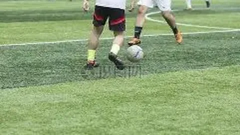 曼联对水晶宫激战正酣：格拉斯纳揭秘343阵型下的进攻盛况