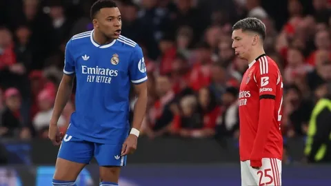 希腊网球联合杯首战取胜，西班牙队晋级前景不明